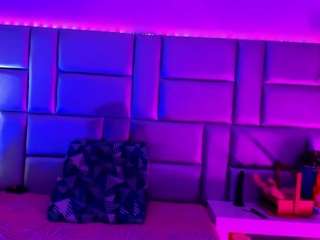 NinaNicole live webcam show