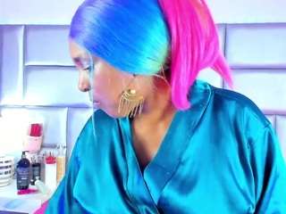 lovely-nicki