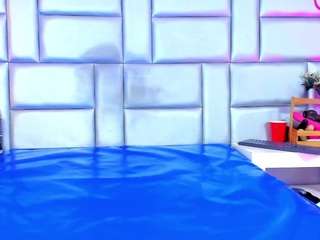 NinaNicole live cam preview