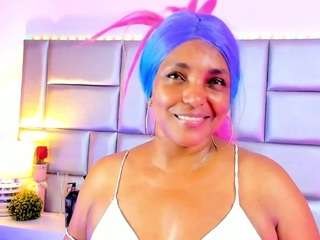 lovely-nicki