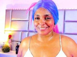 lovely-nicki