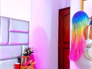 lovely-nicki