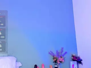 LovelyNicki's Live Sex Cam Show