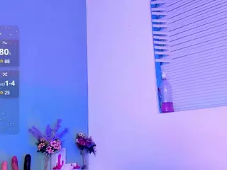 LovelyNicki's Live Sex Cam Show