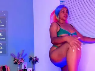 LovelyNicki's Live Sex Cam Show