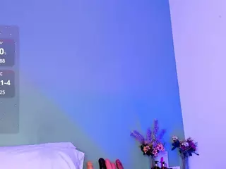 LovelyNicki's Live Sex Cam Show