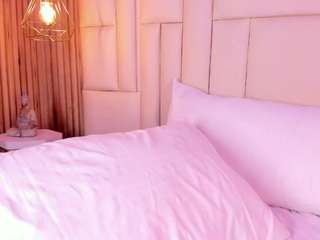 MartinaGrace live webcam show
