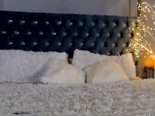 theofficialsophiasanchez from CamSoda is Freechat