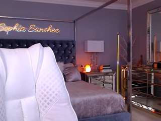 theofficialsophiasanchez