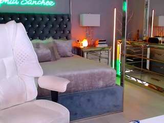 theofficialsophiasanchez