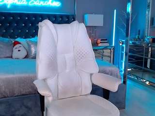 theofficialsophiasanchez