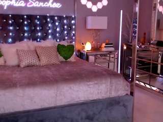 theofficialsophiasanchez