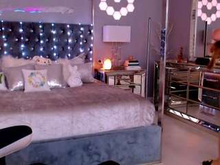 theofficialsophiasanchez