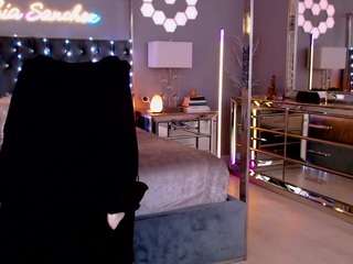 theofficialsophiasanchez