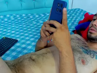 Celeste Y Pipe's Live Sex Cam Show