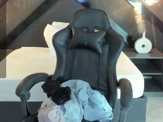 dark-gotica live on CamSoda