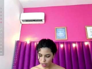 hornysweetebony Live Webcam on CamSoda