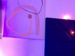 Live cam show with Samara