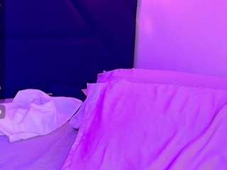 Live cam show with Samara