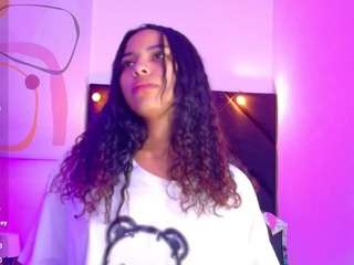 Live cam show with Samara