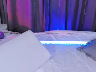 yorogumo's Live Sex Cam Show