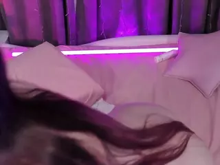 yorogumo's Live Sex Cam Show