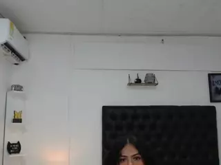 Aixashaw's Live Sex Cam Show