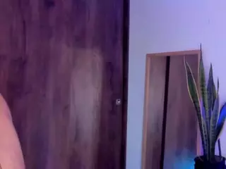 Ingrid Lopez's Live Sex Cam Show