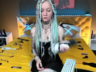 Mary-Xextra's Live Sex Cam Show