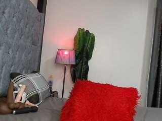 sexy-alma from CamSoda is Freechat