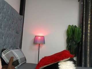 sexy-alma Live Webcam on CamSoda