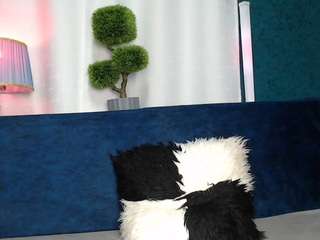 sexy-alma webcam model