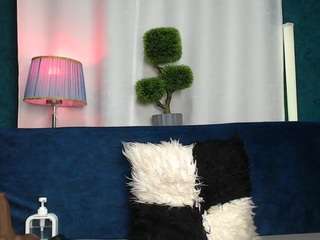 sexy-alma webcam model