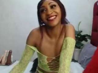 sexy-alma