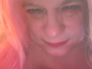 traphseslutbunny webcam model