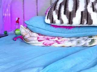 violetta-lond live webcam show