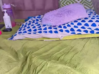violetta-lond's Live Sex Cam Show