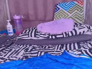 violetta-lond's Live Sex Cam Show