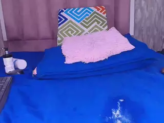 violetta-lond's Live Sex Cam Show