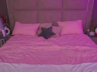 arianadark Live Webcam on CamSoda