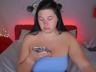 ArianaDark's Live Sex Cam Show
