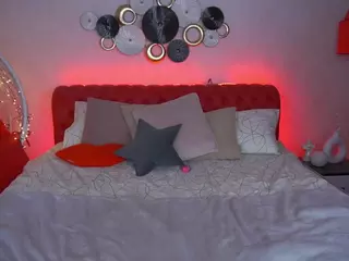 ArianaDark's Live Sex Cam Show