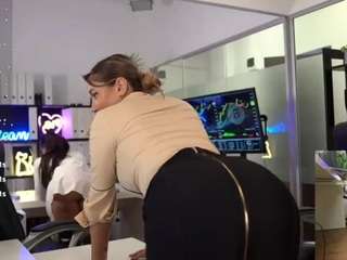 babesgoeswild webcam model