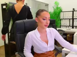 BabesGoesWild's Live Sex Cam Show