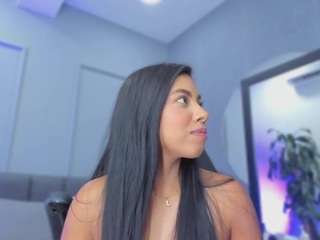 elisa-castrillon Live Webcam on CamSoda