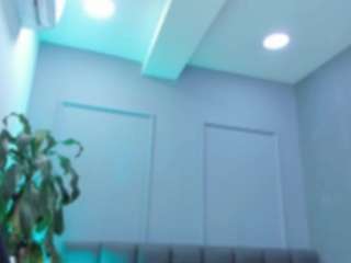 elisa-castrillon Live Webcam on CamSoda