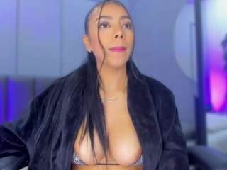  elisa-castrillon chat room