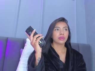  elisa-castrillon chat room