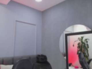 elisa-castrillon webcam model