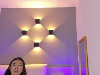 elisa-castrillon Live Webcam on CamSoda